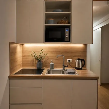 Adriana Seaside Apartment *